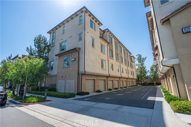Detail Gallery Image 43 of 54 For 135 Neptune, Irvine,  CA 92618 - 2 Beds | 2/1 Baths