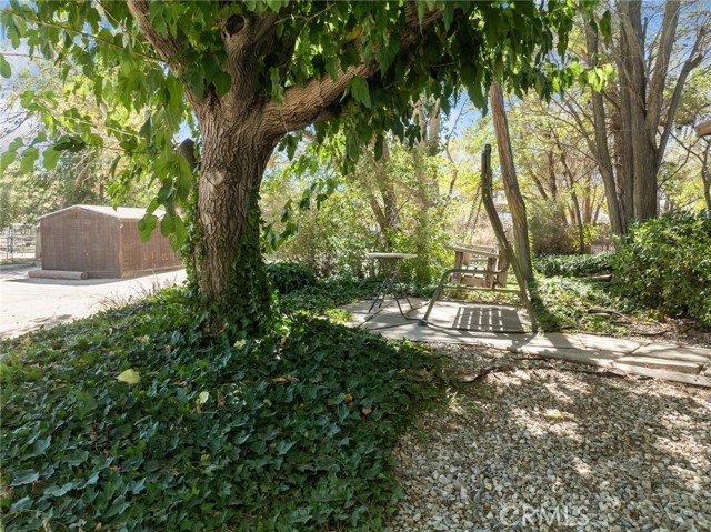 19976 Cornelian, Apple Valley CA: https://media.crmls.org/medias/e9086393-a102-4551-b745-705be6480fca.jpg
