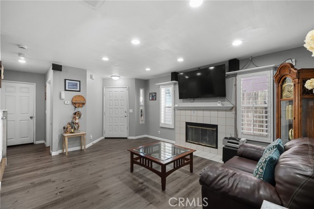 Detail Gallery Image 33 of 37 For 2149 Calle Serena, Santa Maria,  CA 93455 - 3 Beds | 3 Baths