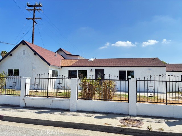 Front Image Thumbnail for CROC25237781