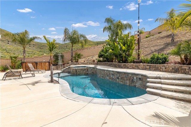 Detail Gallery Image 37 of 61 For 28073 Whittington Rd, Menifee,  CA 92584 - 5 Beds | 3 Baths