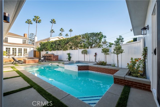 Detail Gallery Image 47 of 66 For 4001 4001 Pine, Long Beach,  CA 90807 - 5 Beds | 5 Baths