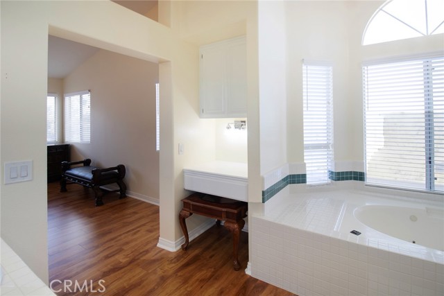 Detail Gallery Image 35 of 55 For 1215 Date Palm Dr, Palmdale,  CA 93551 - 4 Beds | 3 Baths