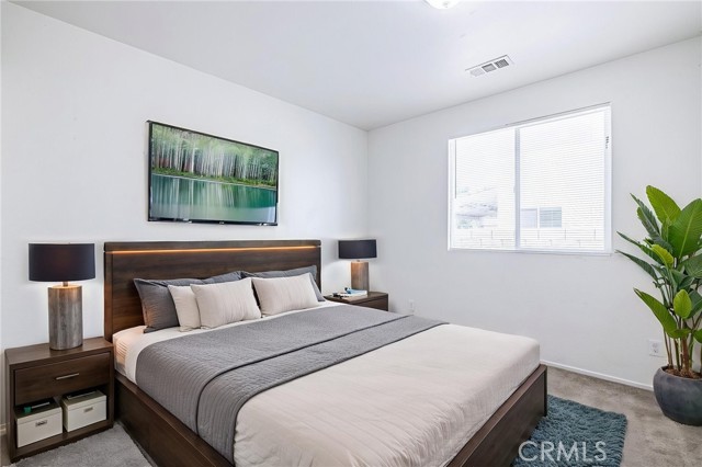43839 58th W Street, Lancaster CA: https://media.crmls.org/medias/e90be8d0-a3a3-4ac4-a52d-fa56bba509c1.jpg