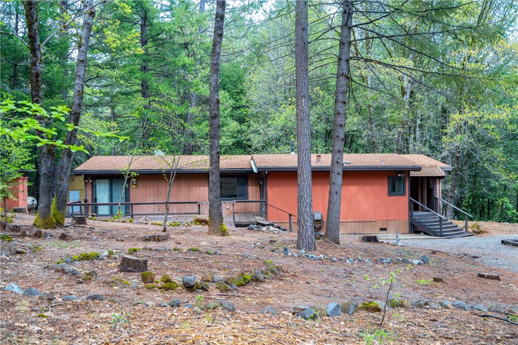 5503 Headwaters Road, Forest Ranch, CA 95942