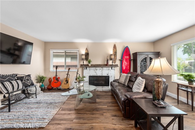 1129 Glenbridge Circle photo 3