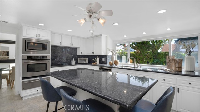 Detail Gallery Image 14 of 55 For 7 Nantucket, Irvine,  CA 92620 - 4 Beds | 2/1 Baths