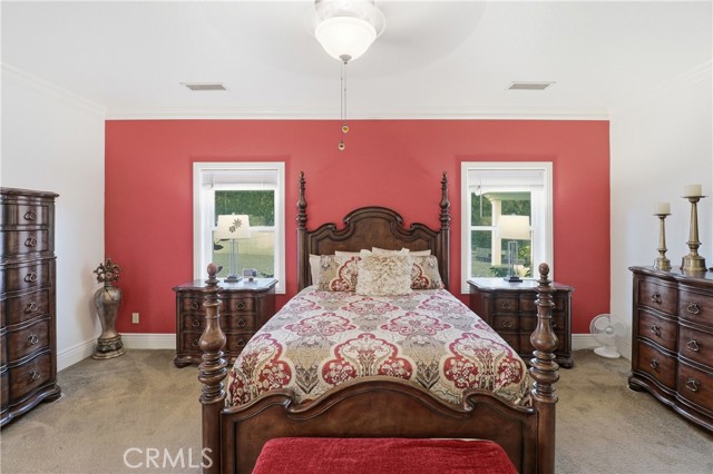 Image 34 of 52 For 16025 Perry Heights