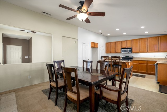 Detail Gallery Image 12 of 28 For 2021 Loreto St, San Jacinto,  CA 92582 - 4 Beds | 2 Baths