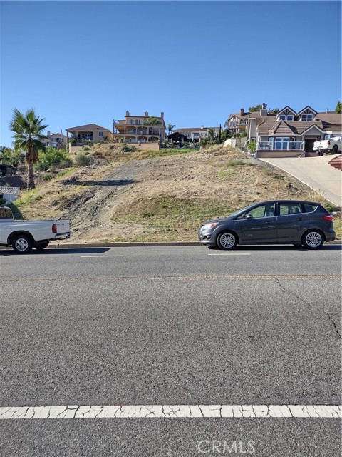 Detail Gallery Image 4 of 18 For 22283 Vacation, Canyon Lake,  CA 92587 - – Beds | – Baths