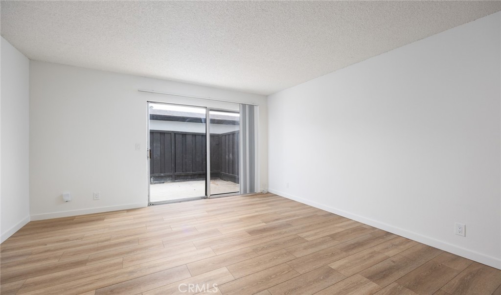 MLS #OC26148457 image #11