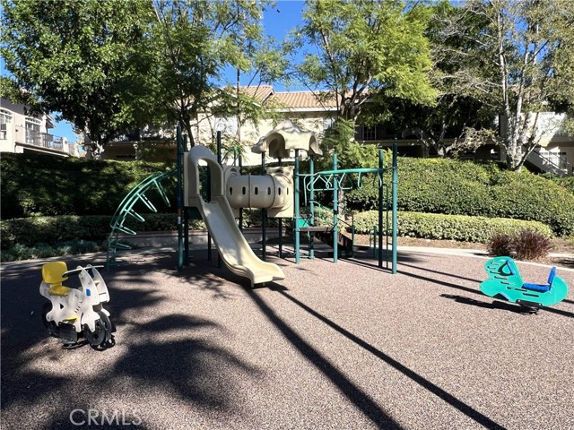 Detail Gallery Image 30 of 35 For 85 Castano, Rancho Santa Margarita,  CA 92688 - 1 Beds | 1 Baths