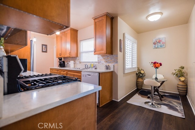 Detail Gallery Image 23 of 27 For 311 N Dexford Dr, La Habra,  CA 90631 - 4 Beds | 2 Baths