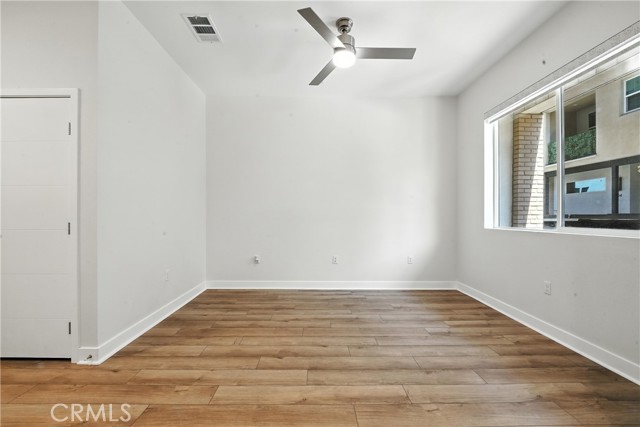 Detail Gallery Image 12 of 40 For 7621 University Ave #103,  La Mesa,  CA 91942 - 3 Beds | 3 Baths