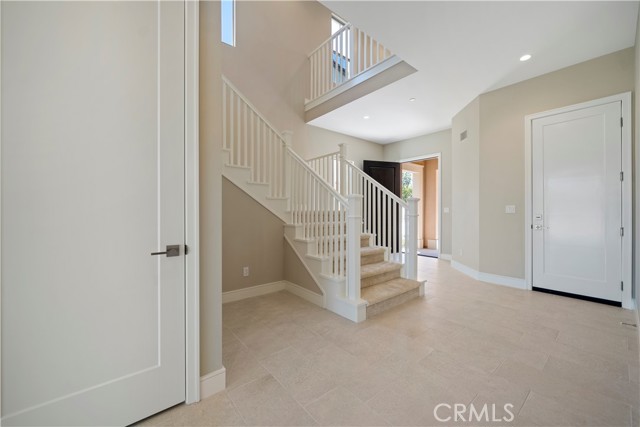 136 Tomahawk, Irvine, CA, 92618 136 Tomahawk, Irvine, CA, 92618