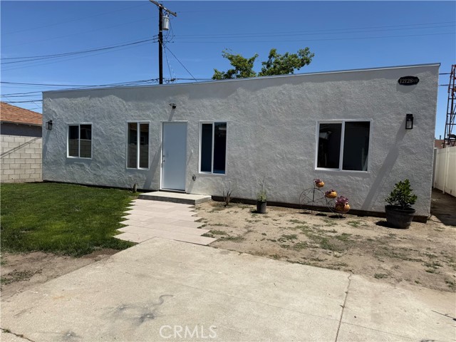 Front Image Thumbnail for CRIV26088286