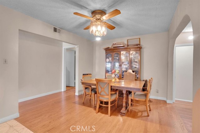 Image 13 of 41 For 9241 Vicki Drive