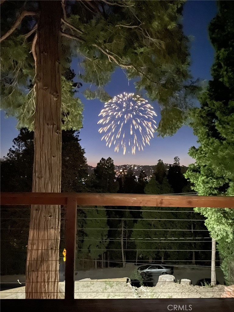 https://media.crmls.org/medias/e911d7ab-26c6-461e-87c9-f4a0a798d82f.jpg?preset=X-Large