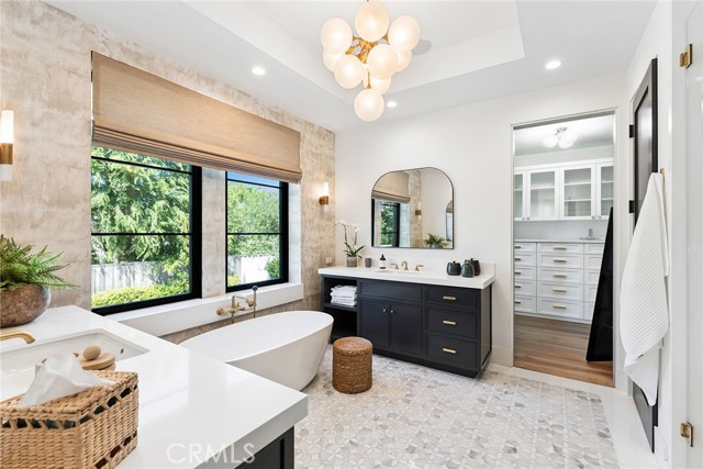 1831 Newport Hills E Drive, Newport Beach CA: https://media.crmls.org/medias/e912b7c1-3d77-4815-96af-a3f1c41b7702.jpg