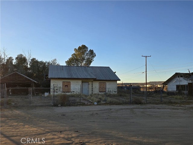 Detail Gallery Image 1 of 1 For 27606 Morgan Ave, Boron,  CA 93516 - 3 Beds | 1 Baths