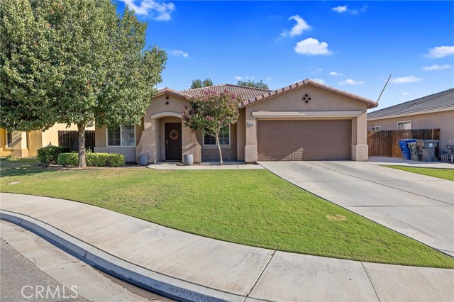 Detail Gallery Image 1 of 1 For 2406 Lebow Ct, Bakersfield,  CA 93313 - 4 Beds | 2 Baths