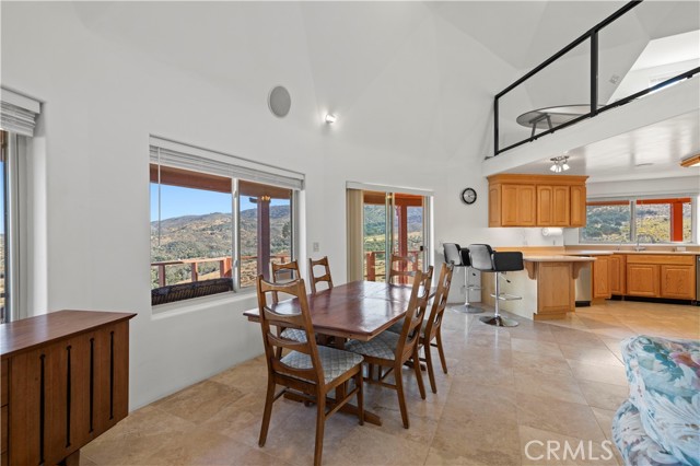 Detail Gallery Image 23 of 74 For 17100 Snowshoe Ln, Tehachapi,  CA 93561 - 4 Beds | 2/1 Baths