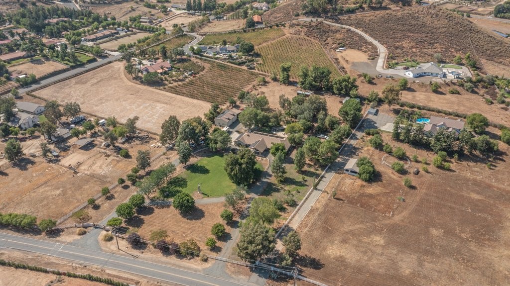 Detail Gallery Image 62 of 63 For 20450 Avenida Castilla, Murrieta,  CA 92562 - 4 Beds | 2/1 Baths