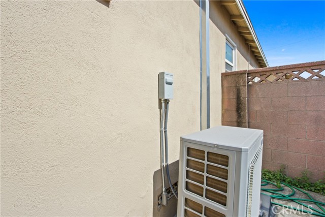 Detail Gallery Image 8 of 8 For 3481 Chapelle Ave, Pico Rivera,  CA 90660 - 3 Beds | 1 Baths