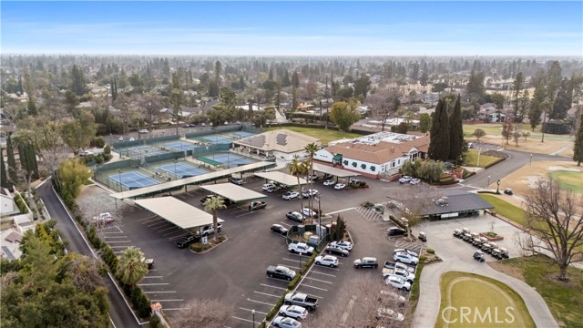 Detail Gallery Image 11 of 70 For 841 Fairway Dr, Bakersfield,  CA 93309 - 5 Beds | 3 Baths