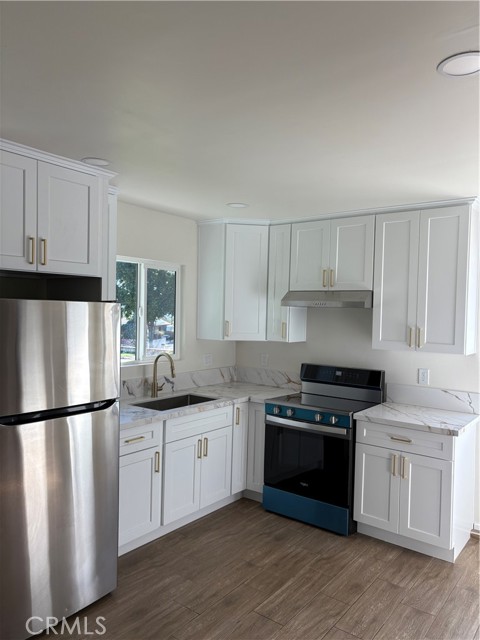 Front Image Thumbnail for CRDW25269229