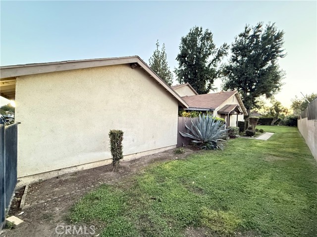 Detail Gallery Image 3 of 12 For 1360 N Placer Ave, Ontario,  CA 91764 - 2 Beds | 1 Baths