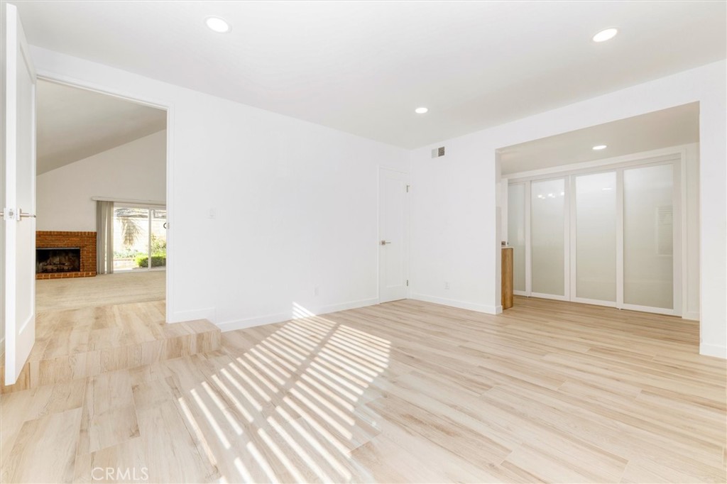 MLS #SR25263461 image #11