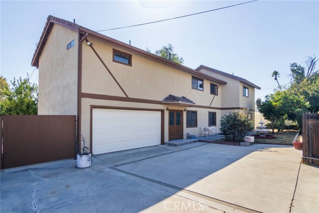 Detail Gallery Image 1 of 27 For 17530 Tulsa St, Granada Hills,  CA 91344 - 5 Beds | 3/1 Baths