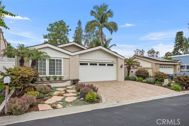 Detail Gallery Image 1 of 1 For 24821 Bent Tree Ln, Lake Forest,  CA 92630 - 3 Beds | 2 Baths