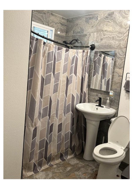 Detail Gallery Image 5 of 20 For 4306 Baldwin Park Bld, Baldwin Park,  CA 91706 - 2 Beds | 1 Baths