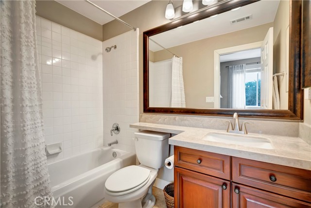 Detail Gallery Image 28 of 39 For 3980 Leighton Point Rd., Calabasas,  CA 91301 - 5 Beds | 4/1 Baths