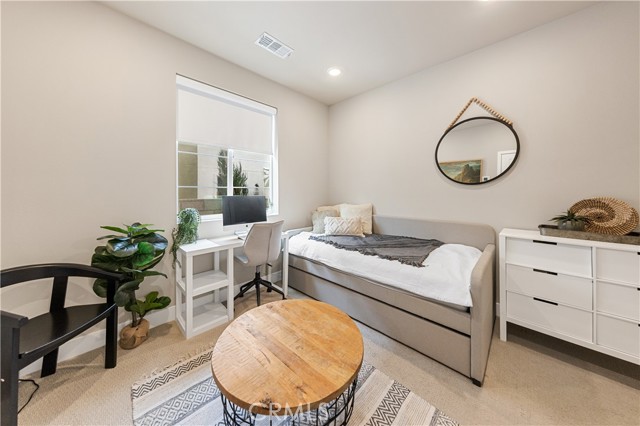 Detail Gallery Image 7 of 15 For 1484 Sunrise Ln., San Pedro,  CA 90732 - 4 Beds | 4 Baths