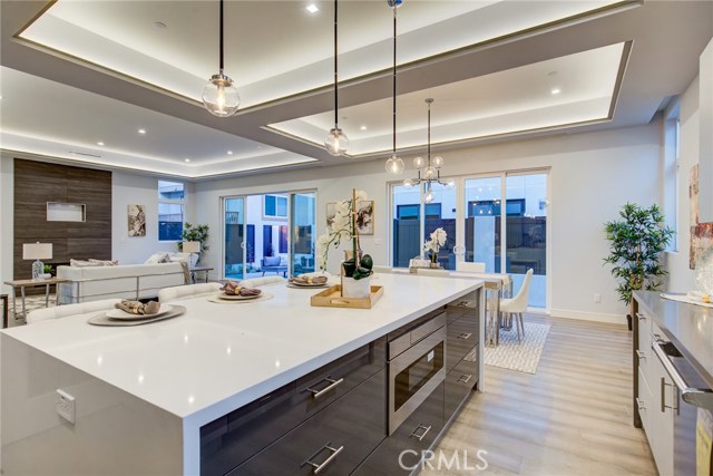 206 Juanita Avenue, Redondo Beach, California 90277, 4 Bedrooms Bedrooms, ,3 BathroomsBathrooms,Residential,Sold,Juanita,PV20030908