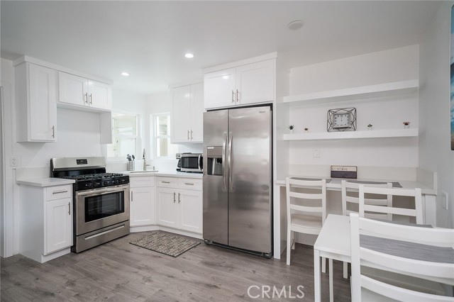 Detail Gallery Image 3 of 12 For 409 W Harvard a,  Glendale,  CA 91205 - 1 Beds | 1 Baths