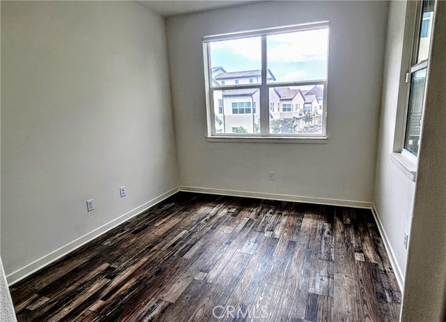 Detail Gallery Image 10 of 27 For 11006 Serenity Dr, Rancho Cucamonga,  CA 91730 - 3 Beds | 2/1 Baths