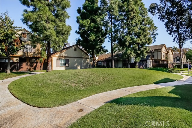 Image 40 of 63 For 9066 Candlestick Lane