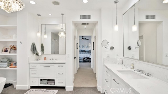 33 Via Armilla, San Clemente CA: https://media.crmls.org/medias/e91dec0d-c38c-4b49-a82e-809a948b60e3.jpg