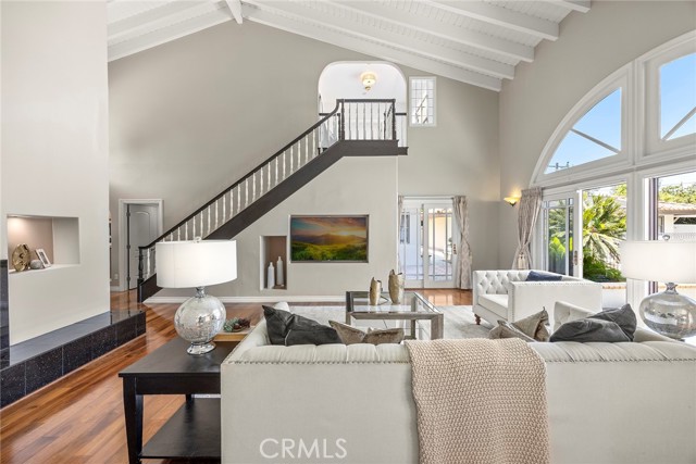 417 W Las Palmas Drive, Fullerton CA: https://media.crmls.org/medias/e91e150d-3d0d-499b-9001-77537e204167.jpg