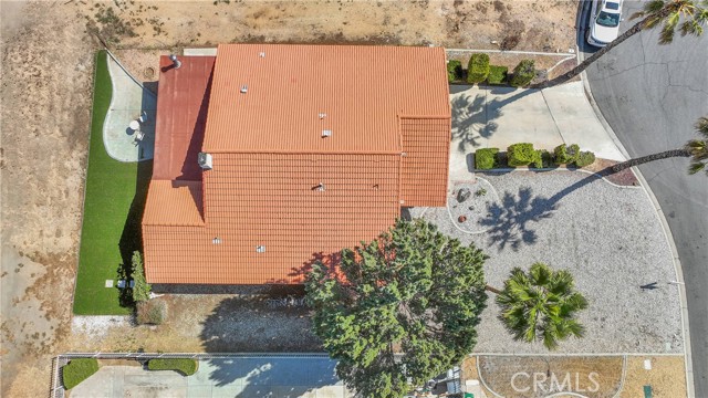 12990 Cedarbrook Lane, Victorville CA: https://media.crmls.org/medias/e91e8013-a48f-46c9-94d0-b5599627c0fb.jpg
