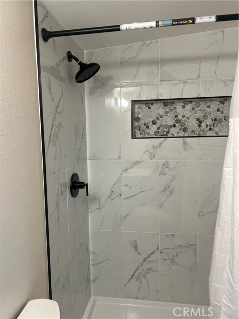 Detail Gallery Image 23 of 24 For 18631 14th St, Bloomington,  CA 92316 - 2 Beds | 2 Baths