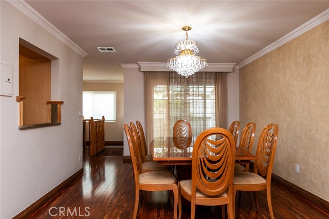 Detail Gallery Image 13 of 44 For 707 Raleigh St #5,  Glendale,  CA 91205 - 3 Beds | 3 Baths