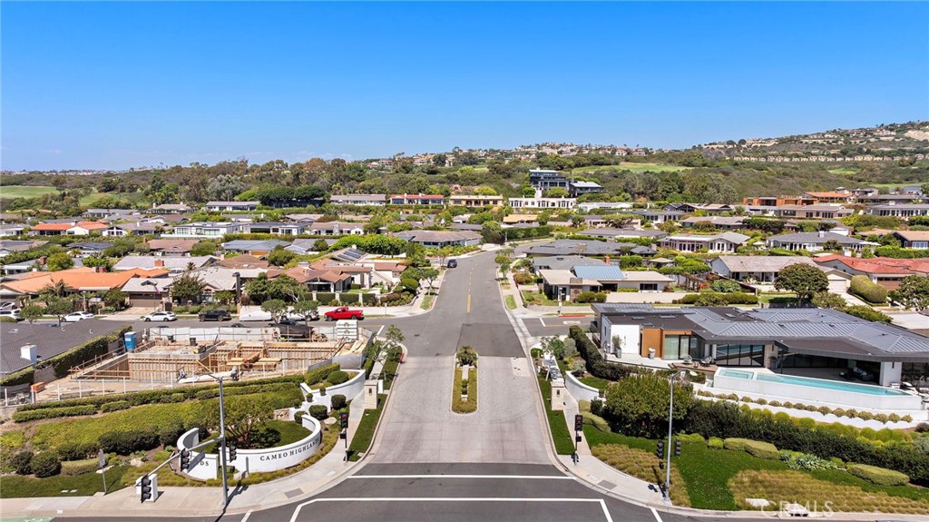 E91f7821 298d 40de B90e 8d81a28d45d9