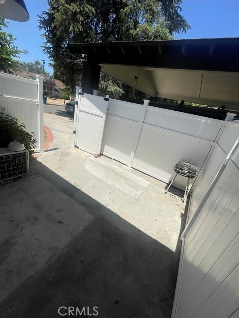 7844 Nevada Avenue, Canoga Park CA: https://media.crmls.org/medias/e9209bc5-e066-40b6-b777-8ec9b1c5bf90.jpg