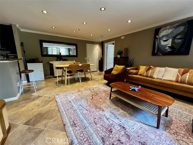 Detail Gallery Image 7 of 36 For 7320 Hawthorn #106 Ave #106,  Los Angeles,  CA 90046 - 2 Beds | 2 Baths