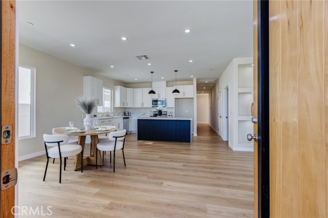 Detail Gallery Image 15 of 75 For 26987 Lakeview, Helendale,  CA 92342 - 4 Beds | 3 Baths